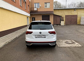 Volkswagen Tiguan, АТ, 2021 г.