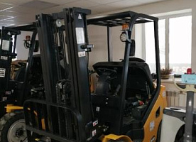 Вилочный погрузчик Aurora Forklift FD18, 2022