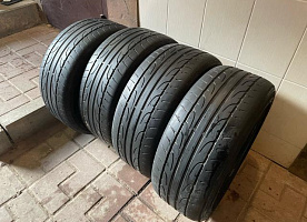 Продам летнюю резину Dunlop SP SPORT MAXX 215/45 R16 86H. Цена 6000 ЗА 4 шт