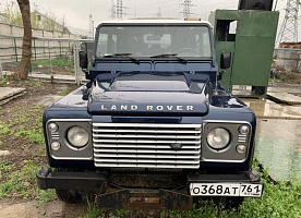 Land Rover Defender